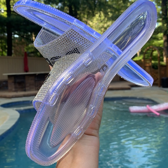 NWOT Bebe bling silver logo clear slide sandals. - Picture 9 of 10